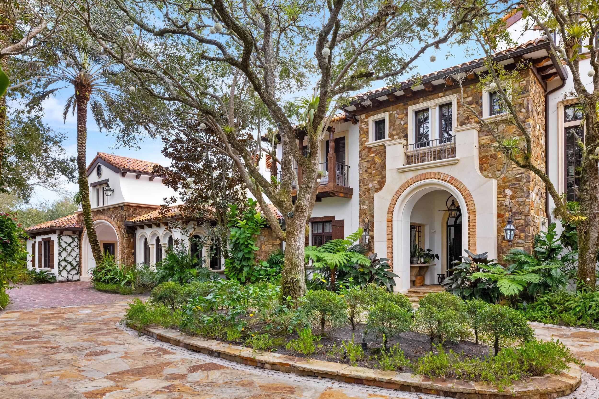 Palm Beach Gardens photo 4