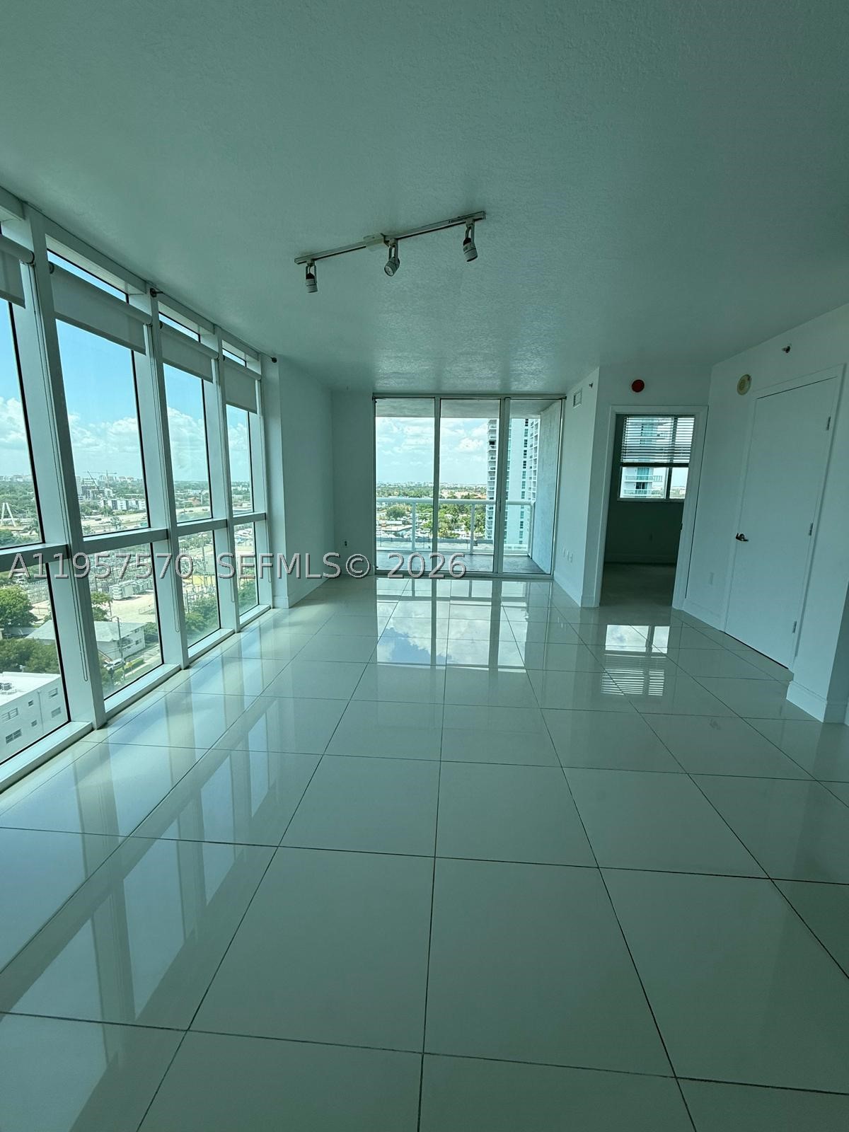 Miami photo 1