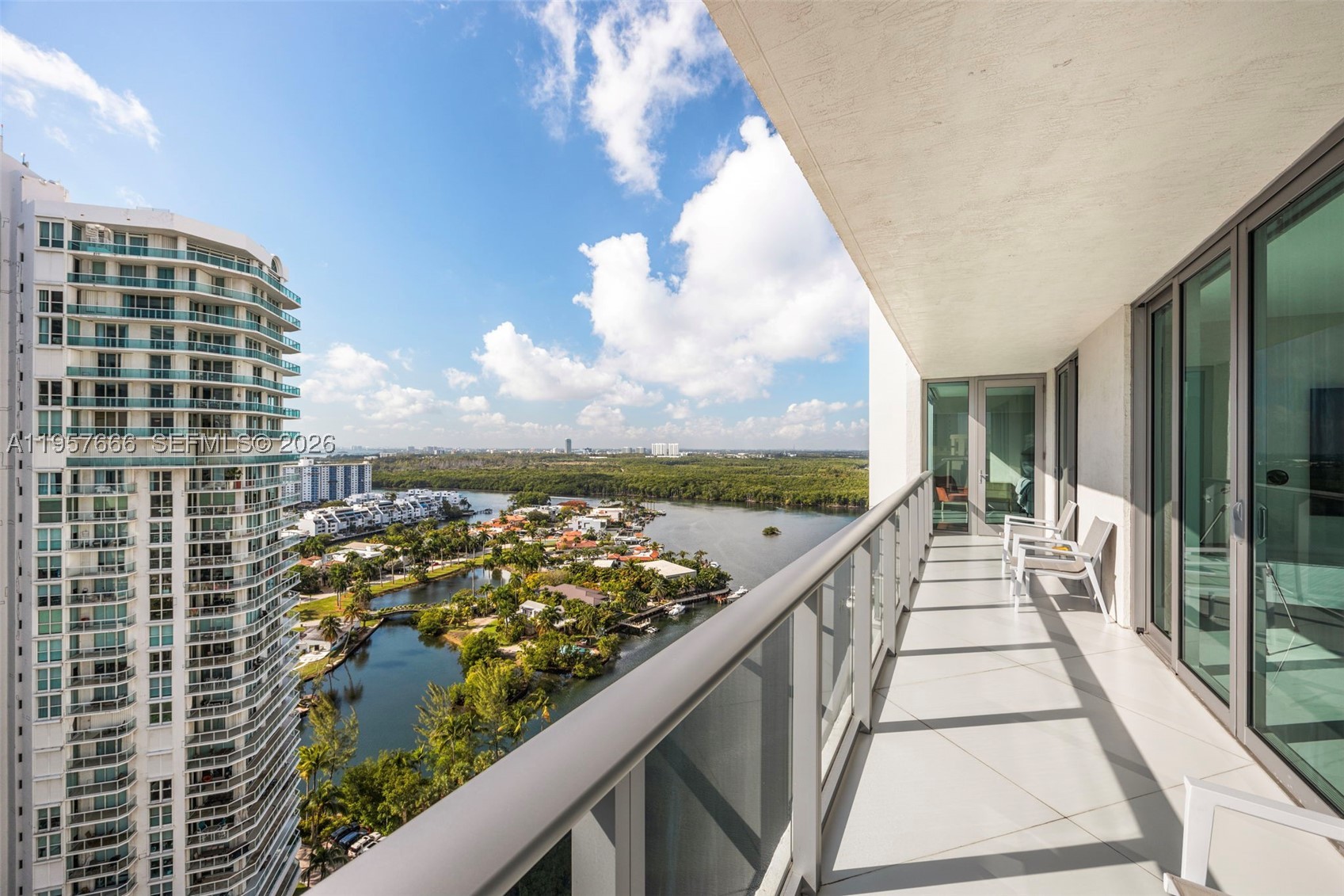 Sunny Isles Beach photo 1