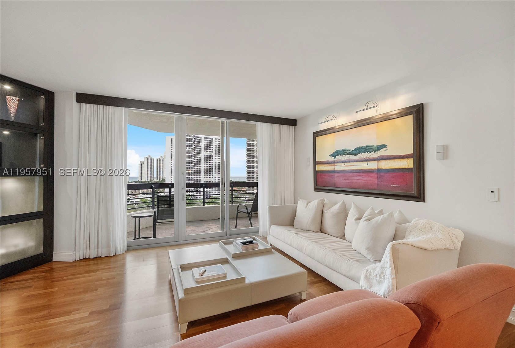 Aventura photo 3