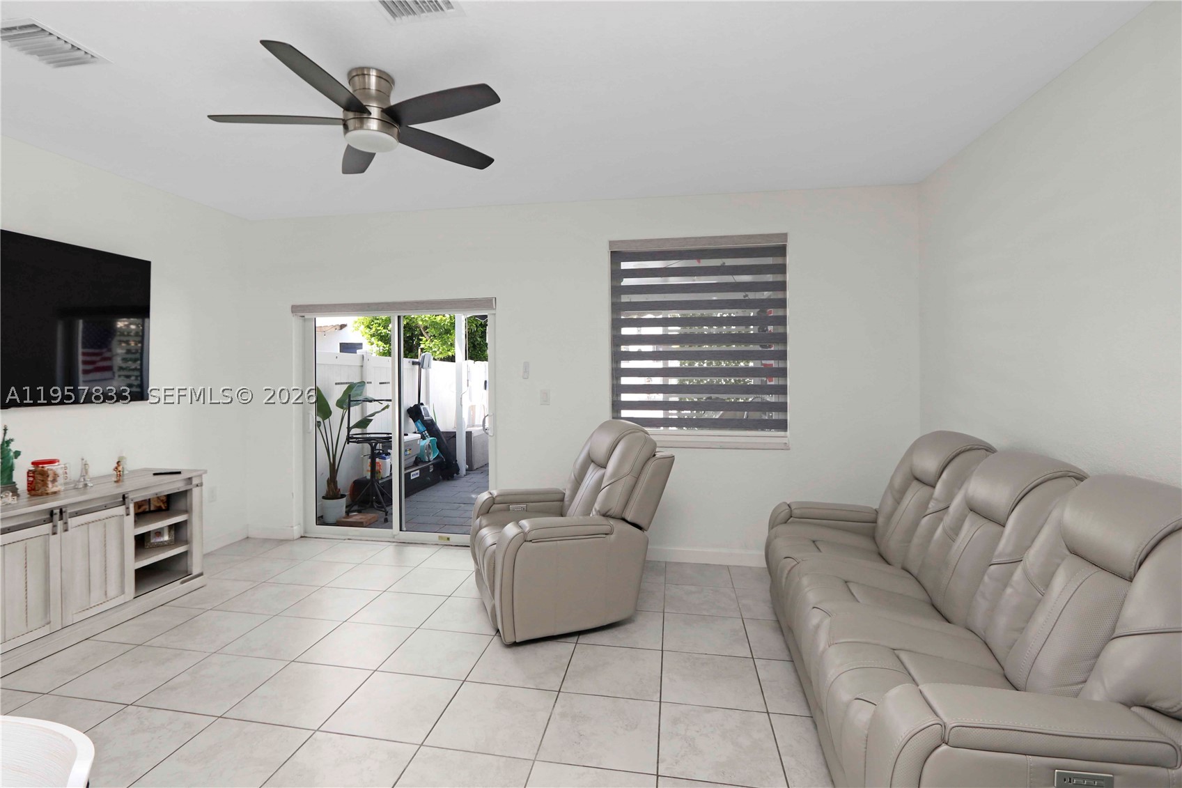 Hialeah photo 3