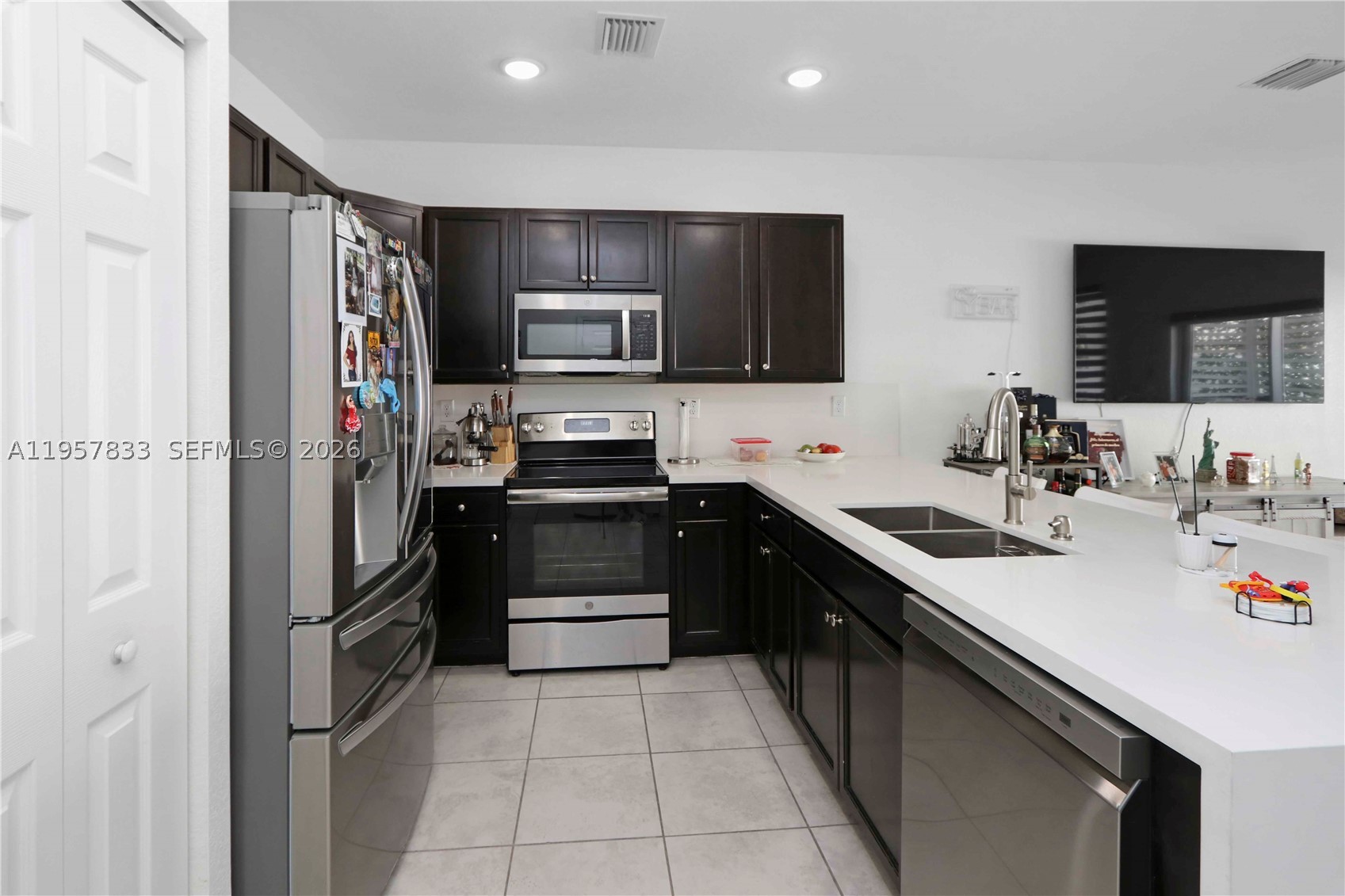 Hialeah photo 5