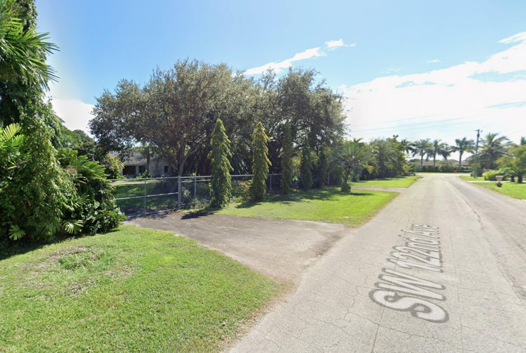 Homestead photo 1