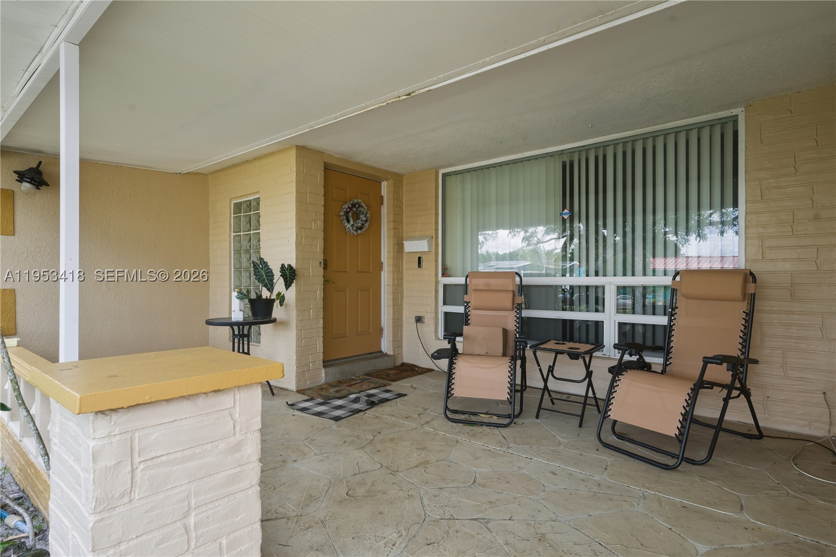 Miramar photo 4