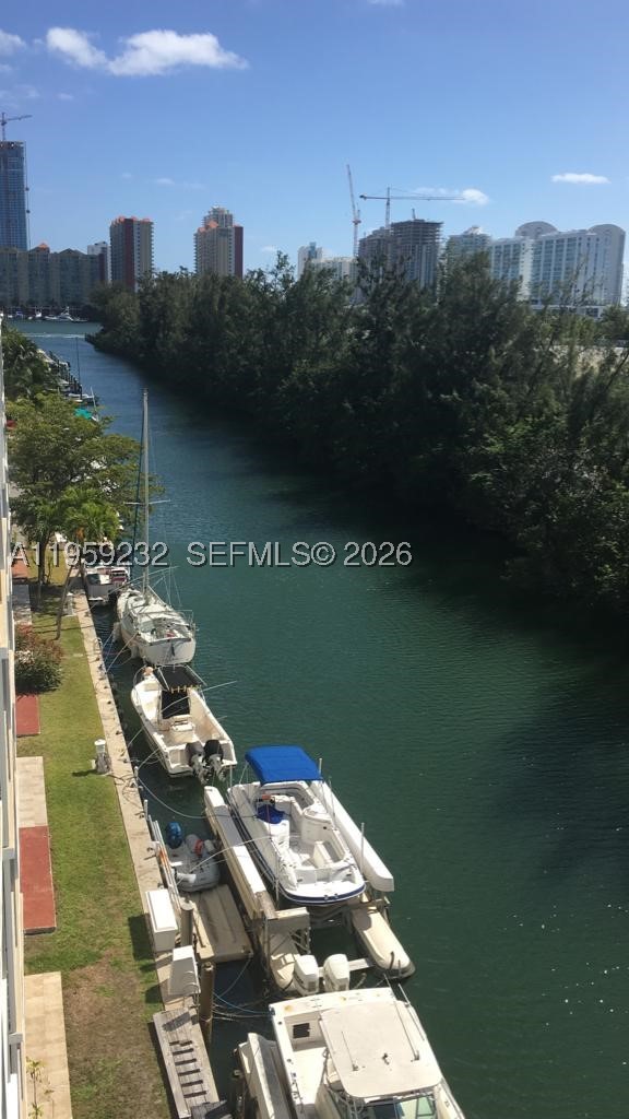 North Miami Beach photo 3