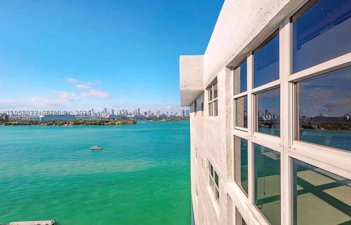 Miami Beach photo 1