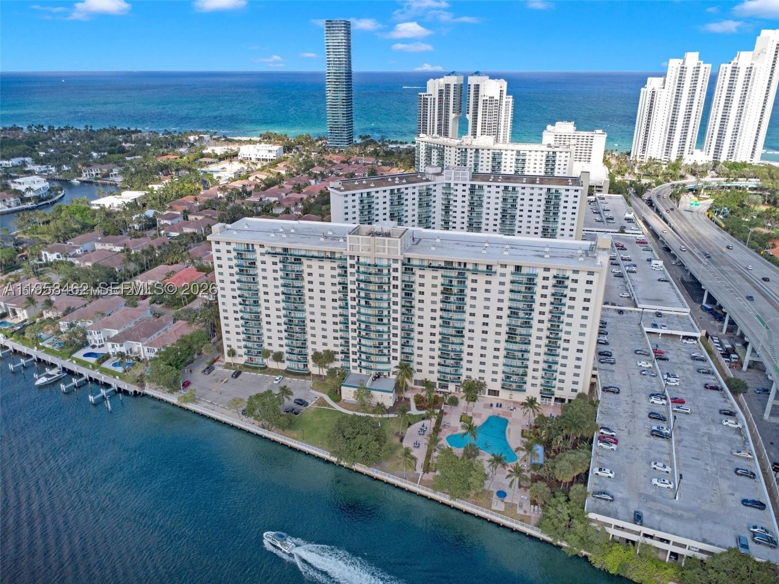 Sunny Isles Beach photo 1