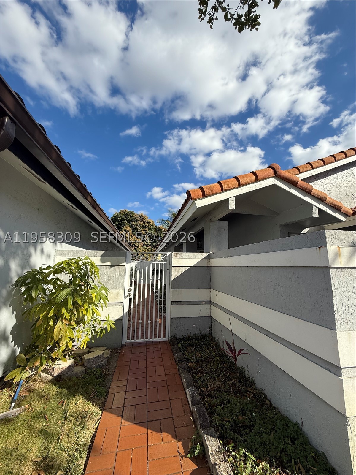 Hialeah photo 2