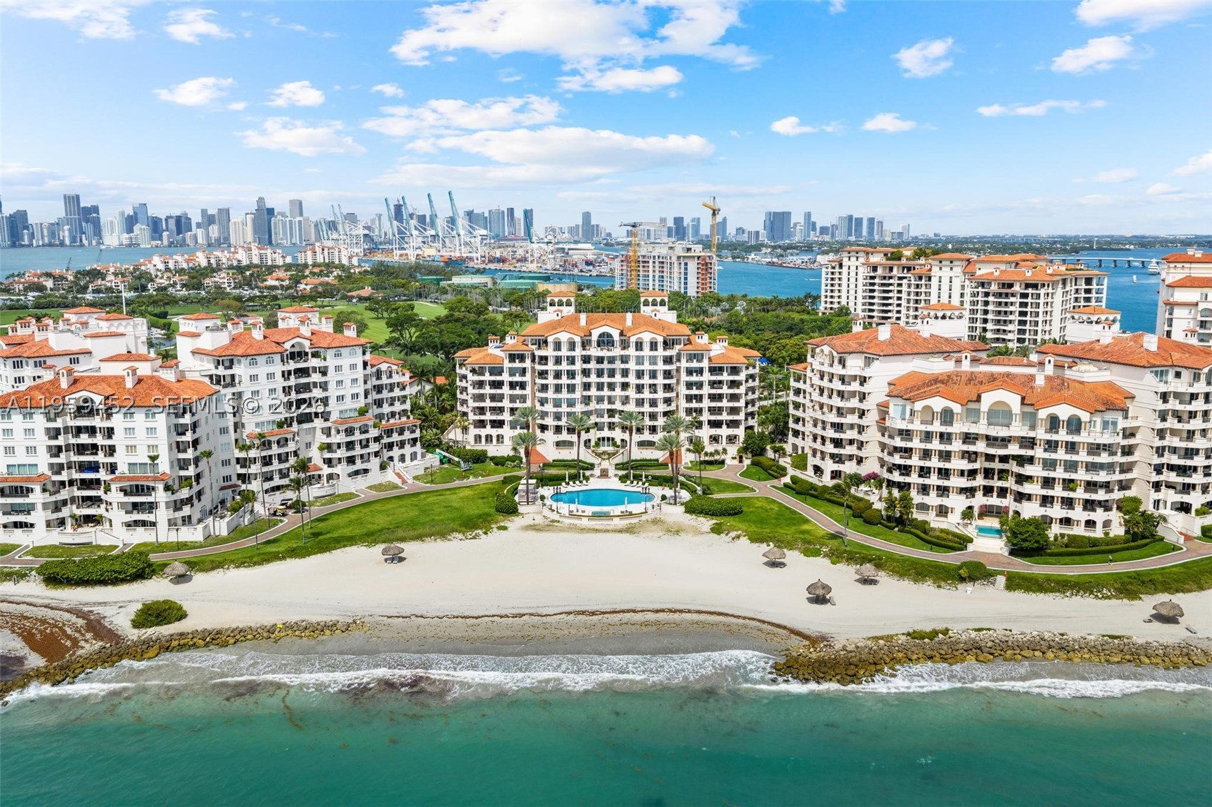 Miami Beach photo 2