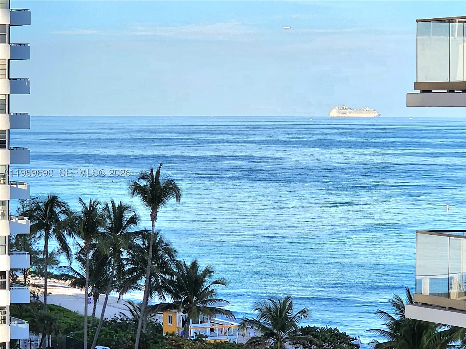 Hallandale Beach photo 2