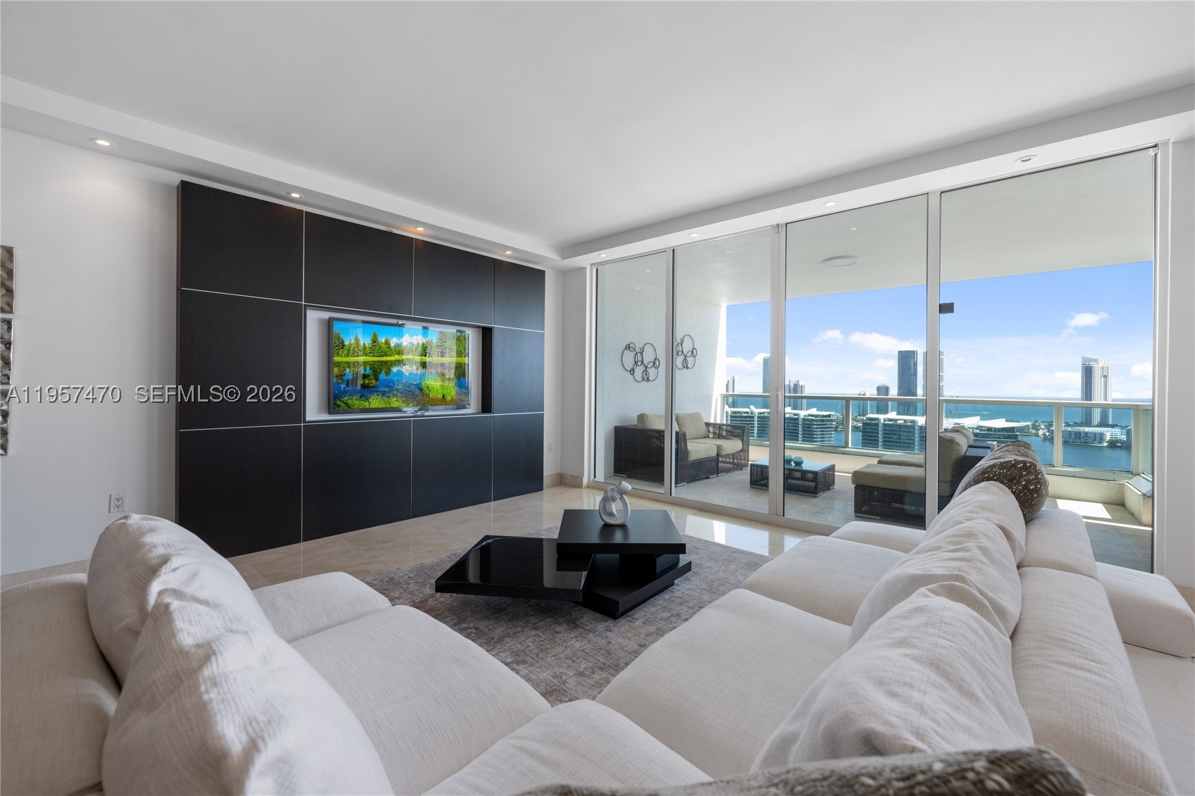Aventura photo 4