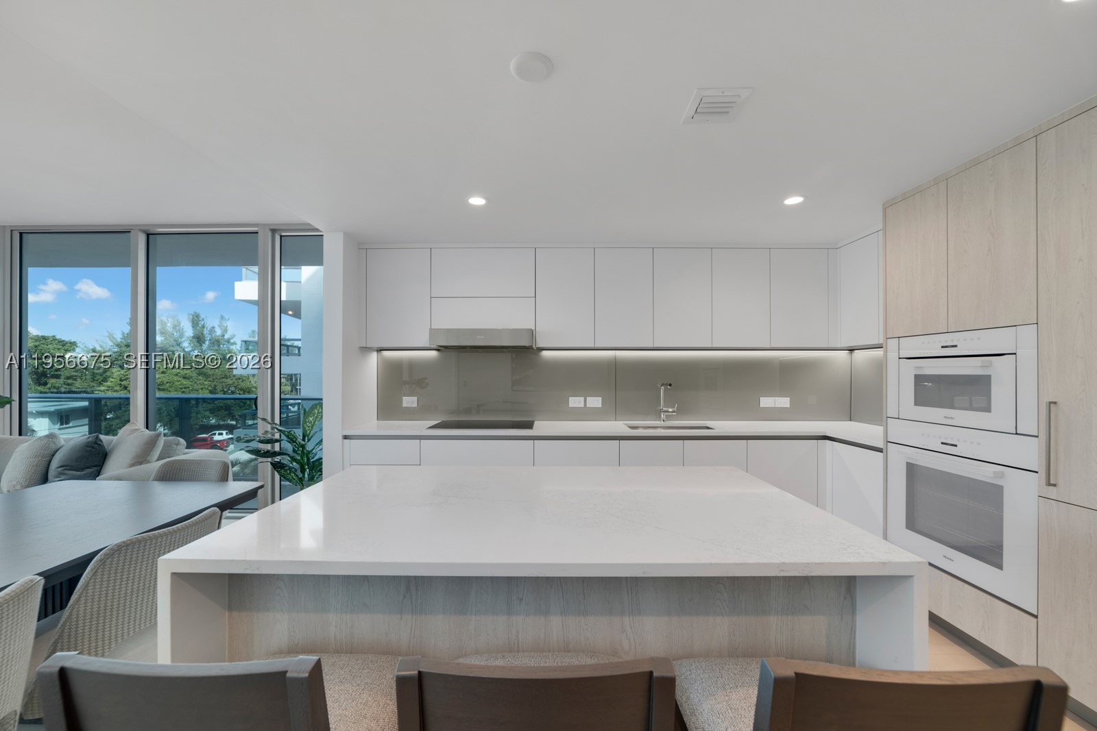 Bay Harbor Islands photo 4