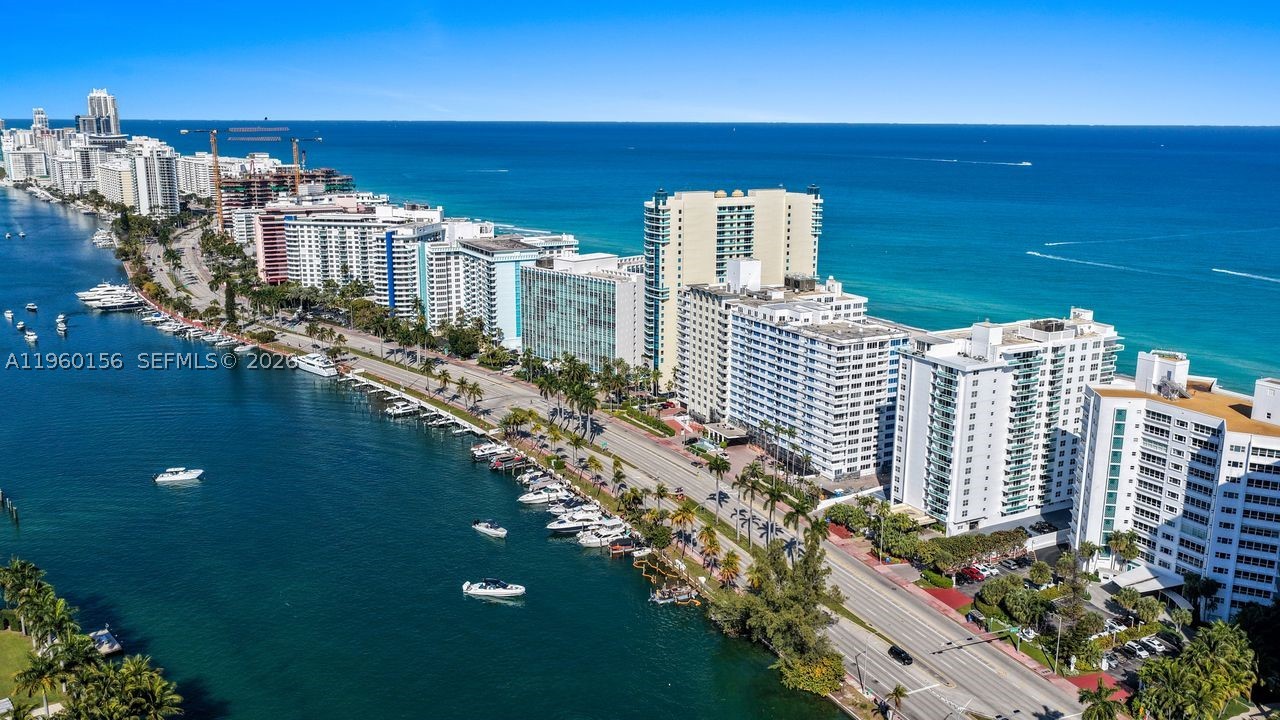 Miami Beach photo 2
