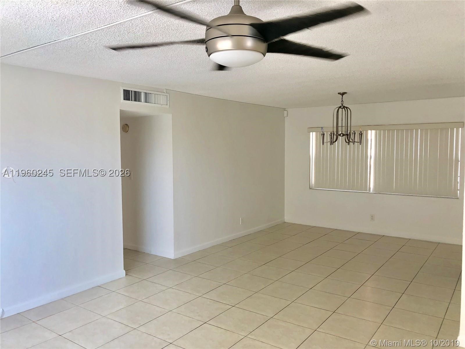 Hallandale Beach photo 4