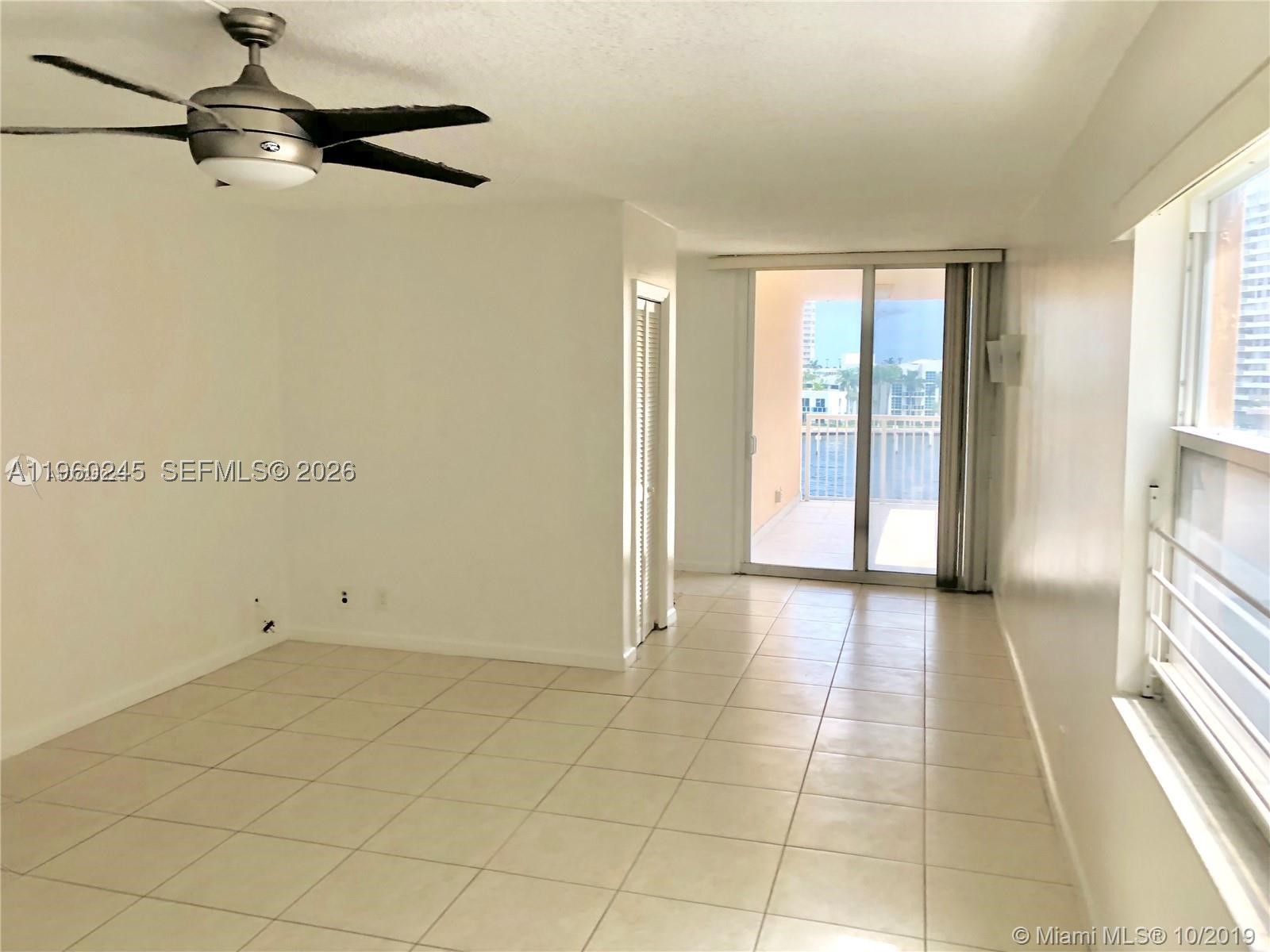 Hallandale Beach photo 5