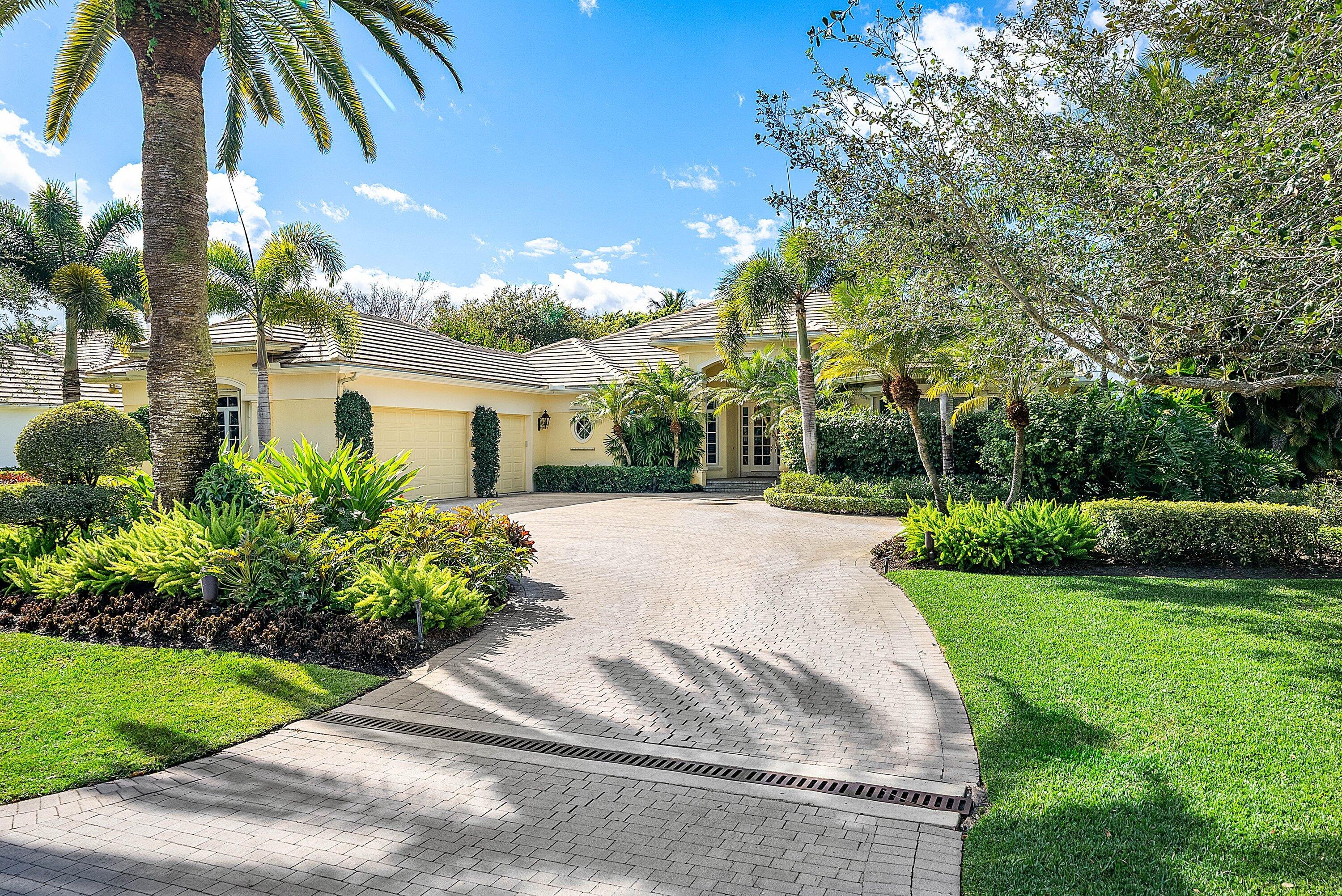 Palm Beach Gardens photo 2