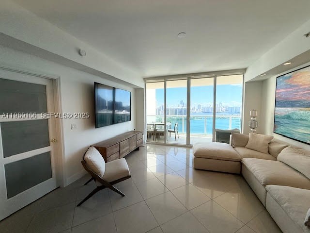 Aventura photo 5