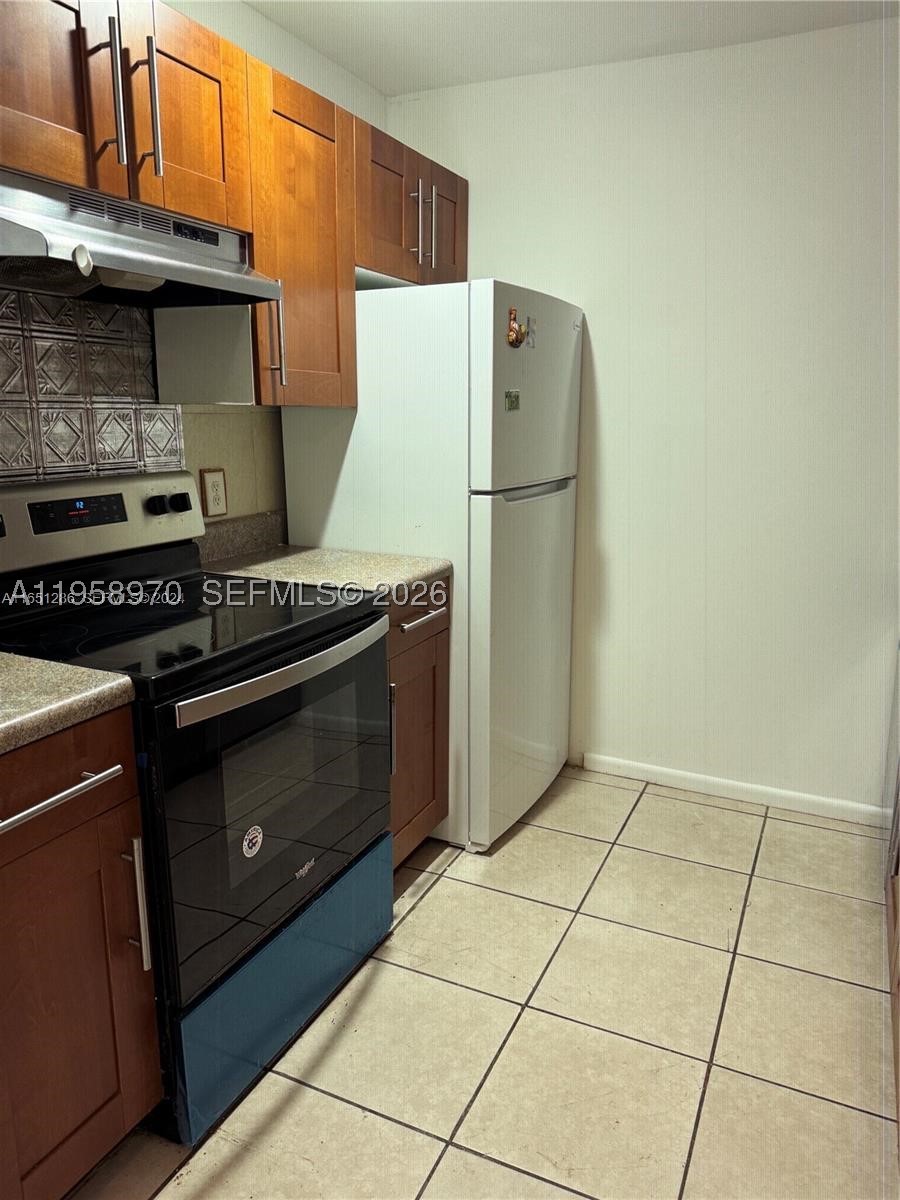 Pembroke Pines photo 2