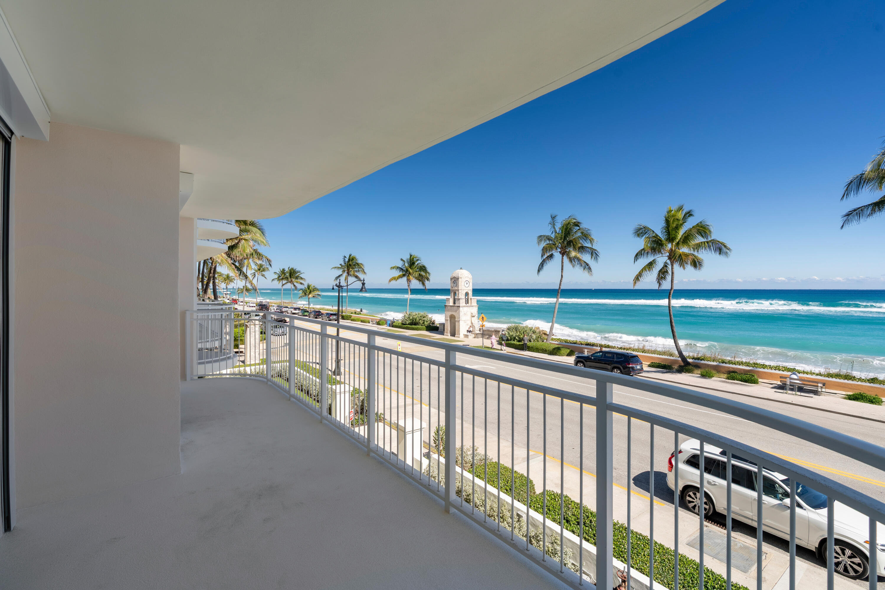 Palm Beach photo 2