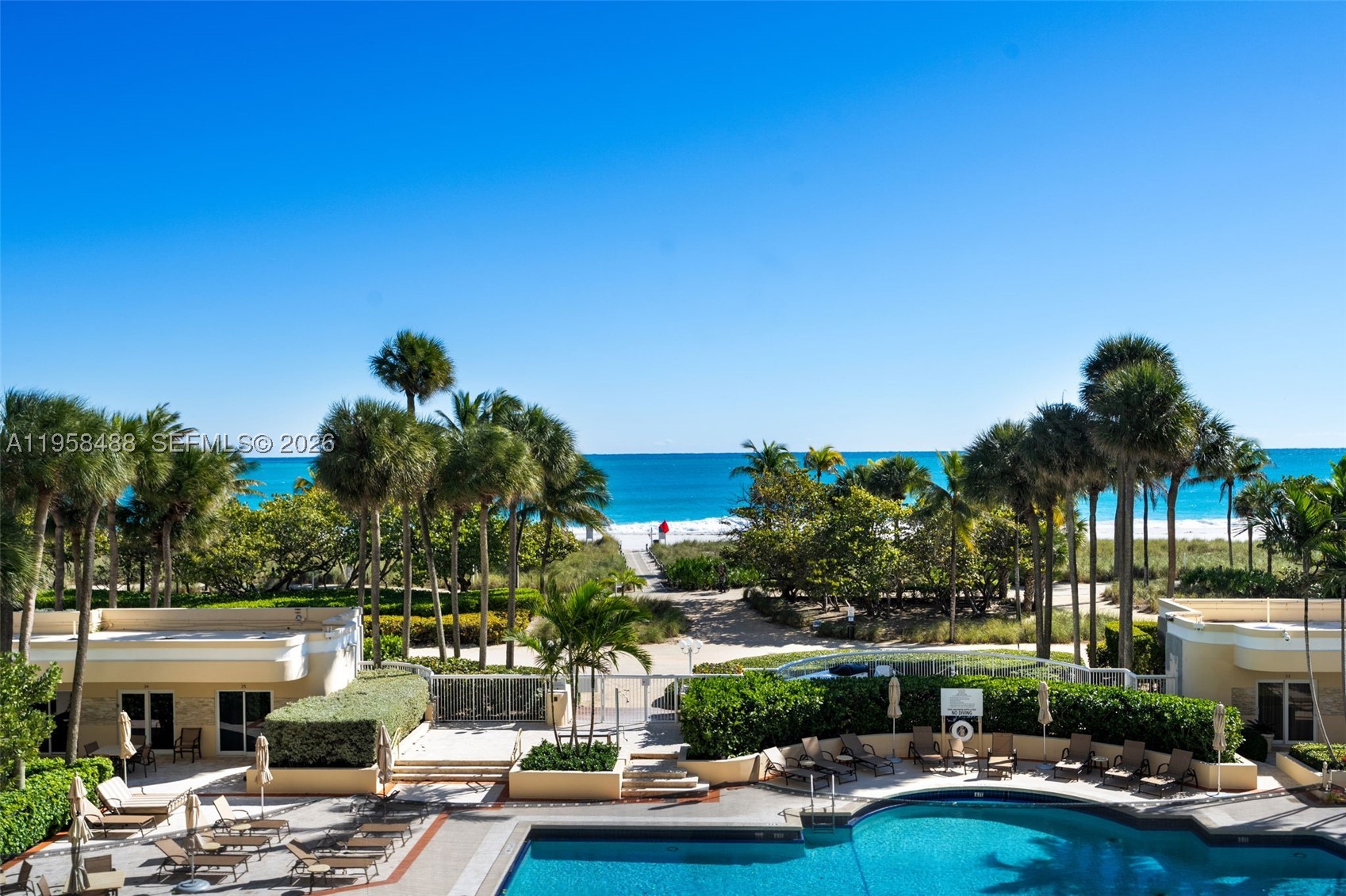Bal Harbour photo 1