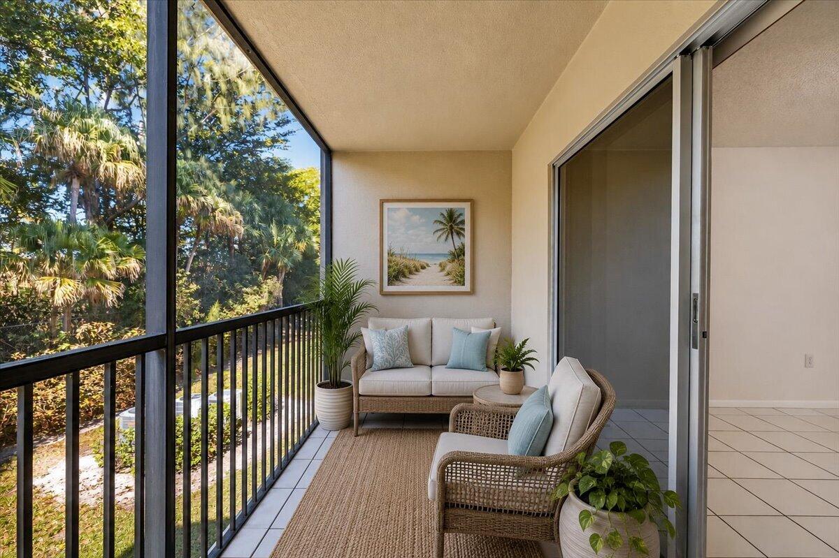 Pembroke Pines photo 1