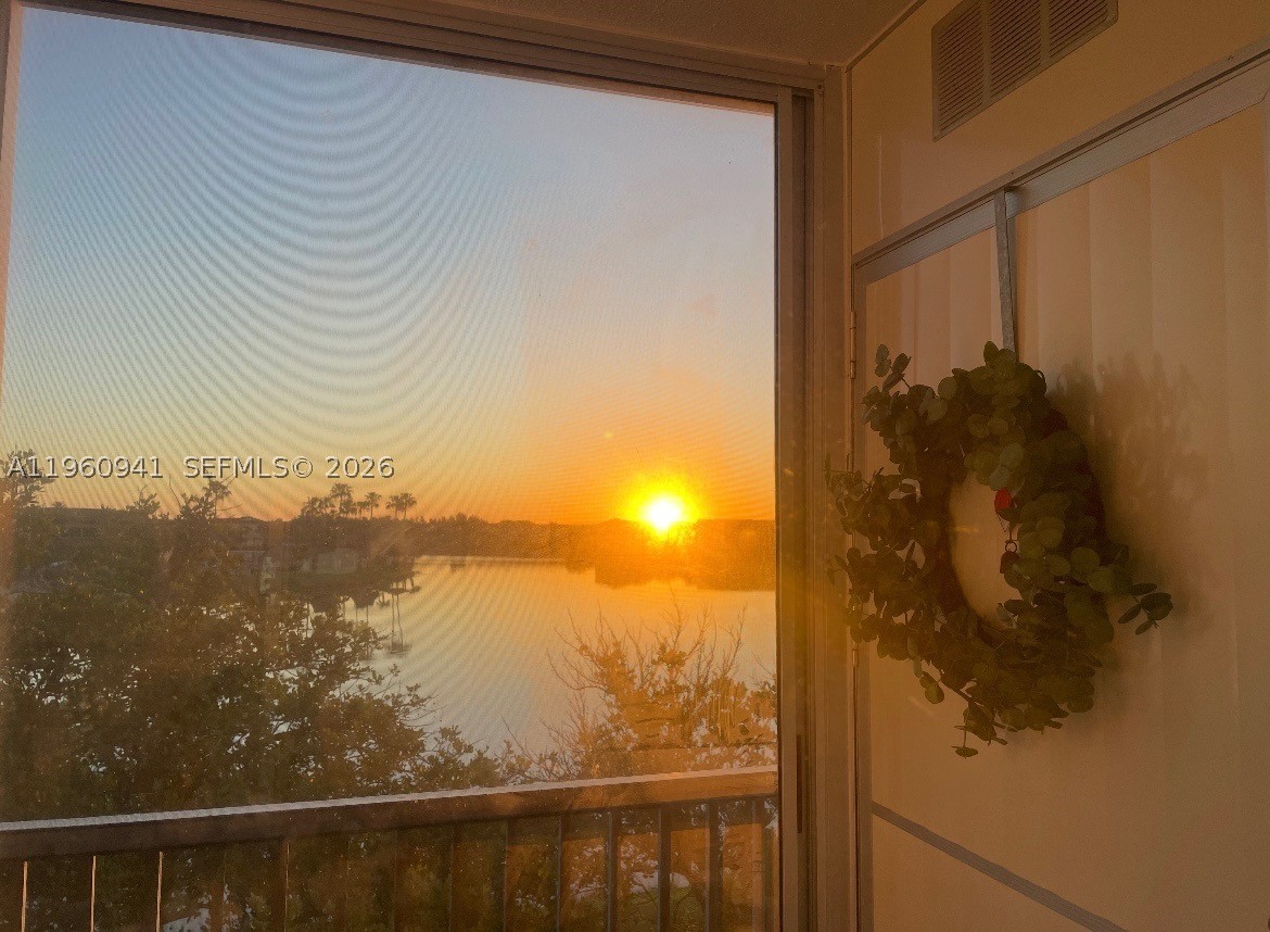Pembroke Pines photo 2