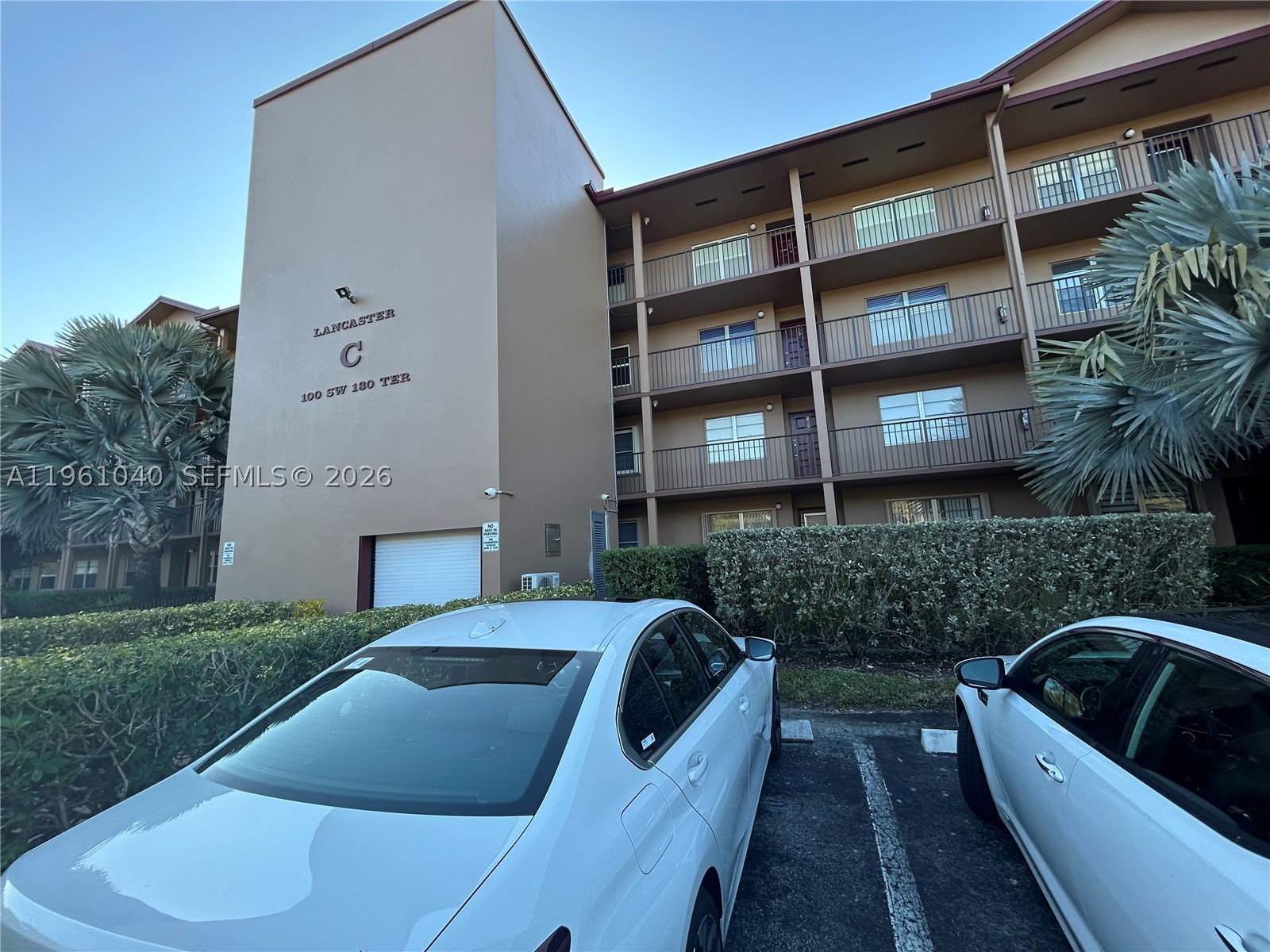 Pembroke Pines photo 5