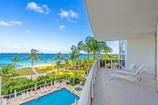 Bal Harbour photo 4
