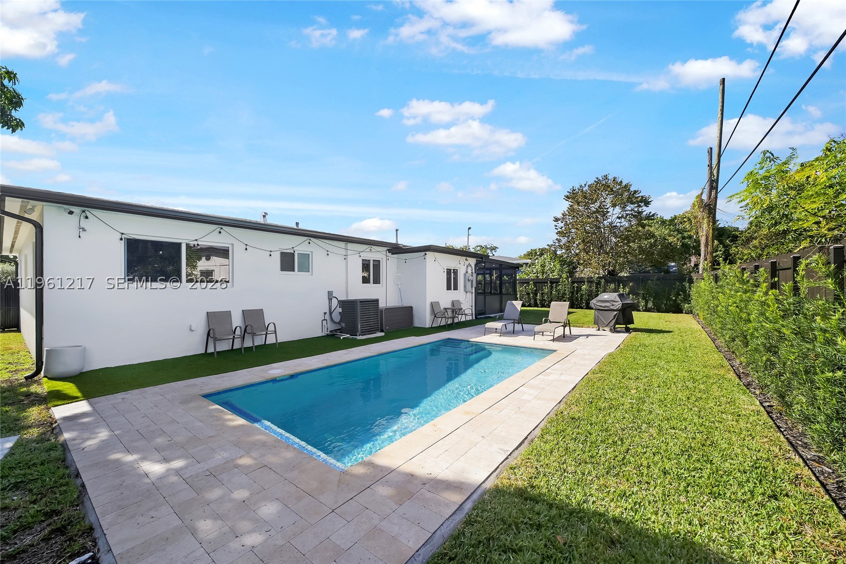 North Miami photo 3