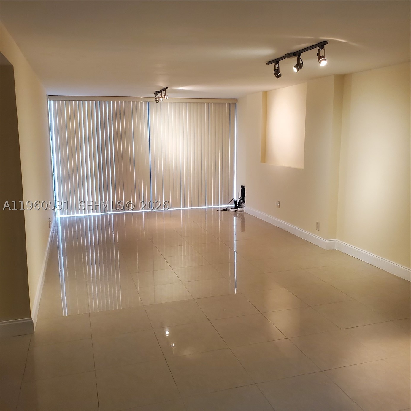 Hallandale Beach photo 5