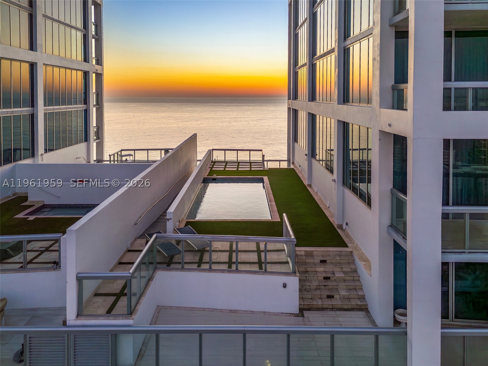 Miami Beach photo 2