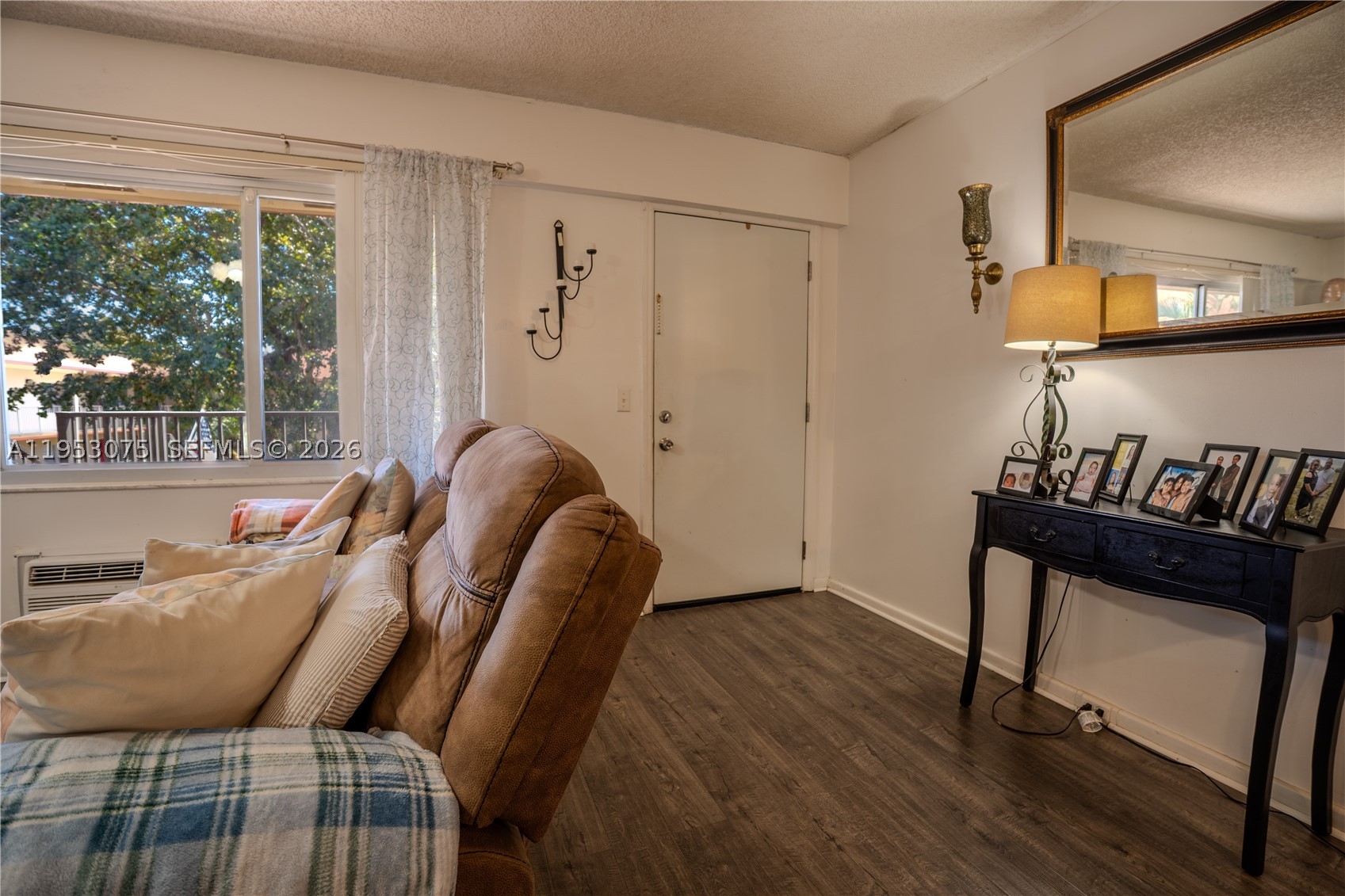 Pembroke Pines photo 3