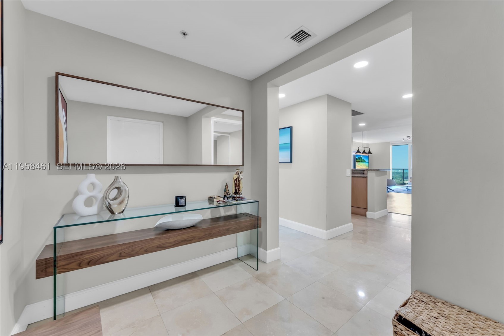 North Miami photo 3