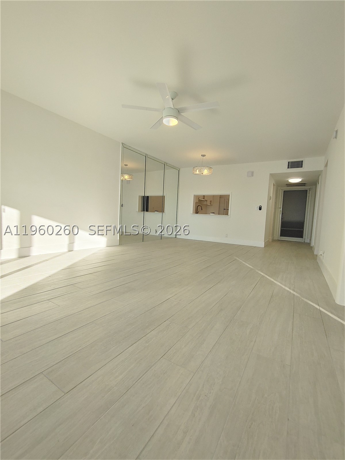 Hallandale Beach photo 3