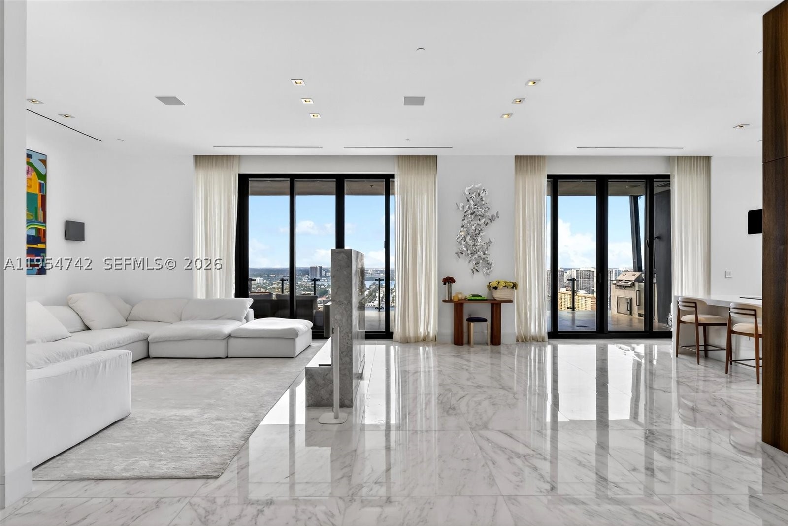 Sunny Isles Beach photo 1