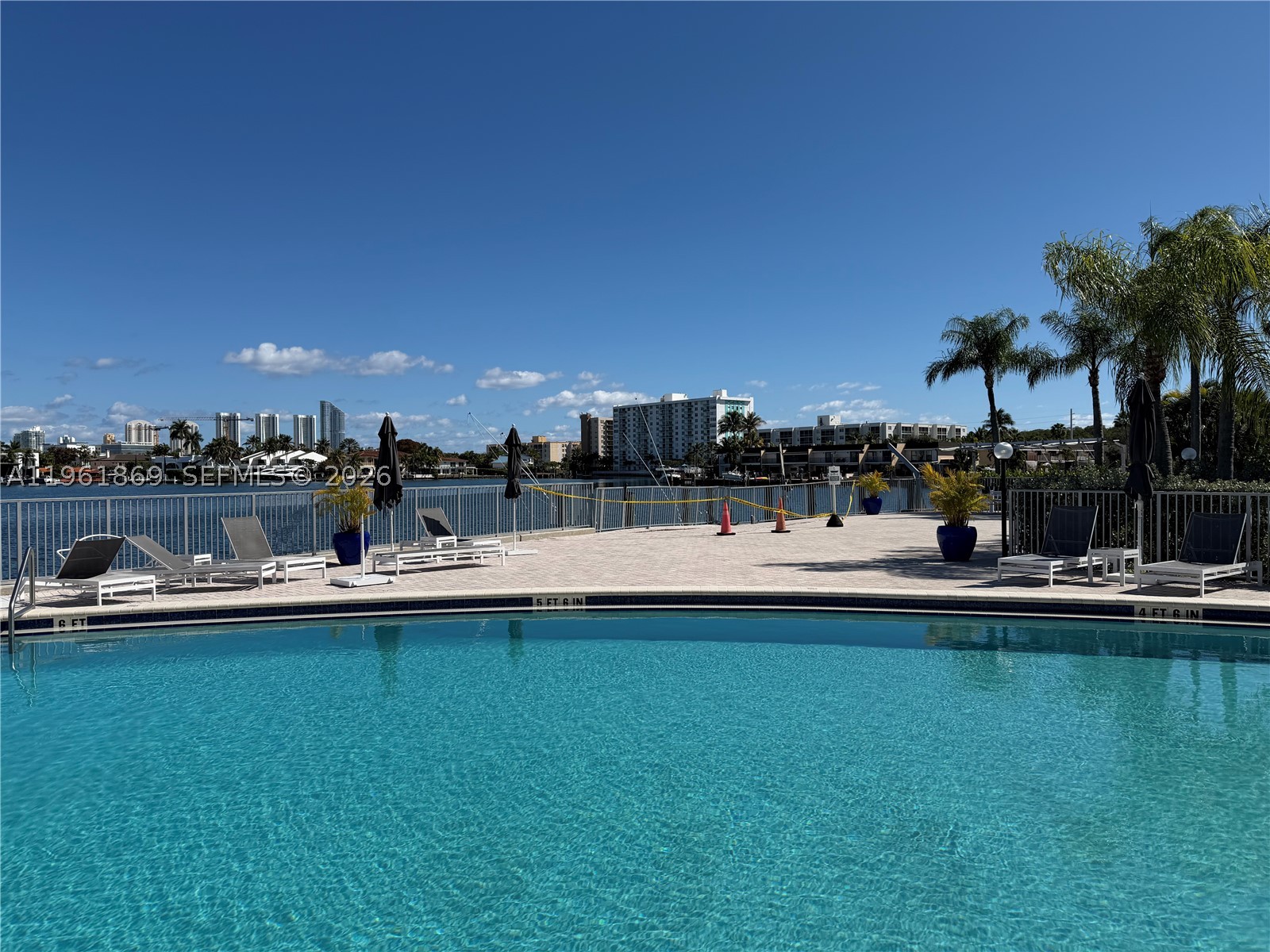 North Miami Beach photo 1