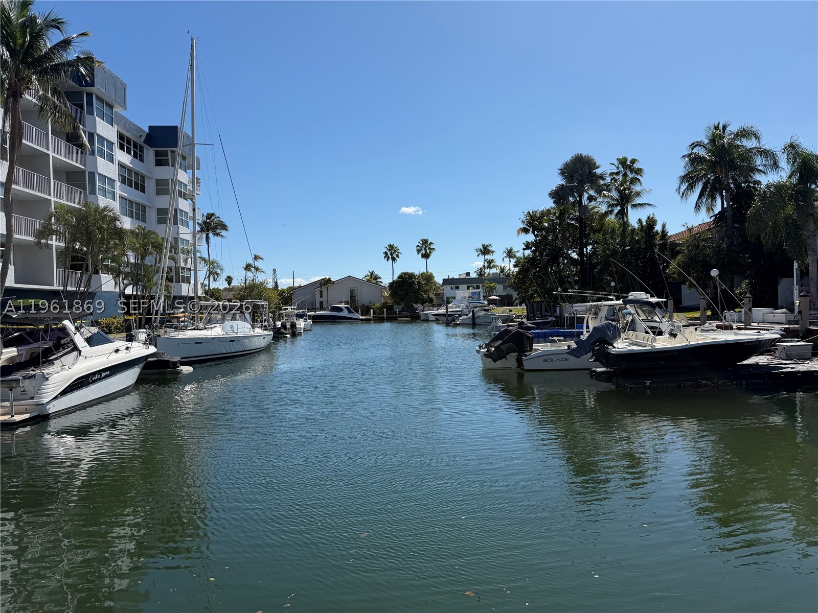 North Miami Beach photo 3