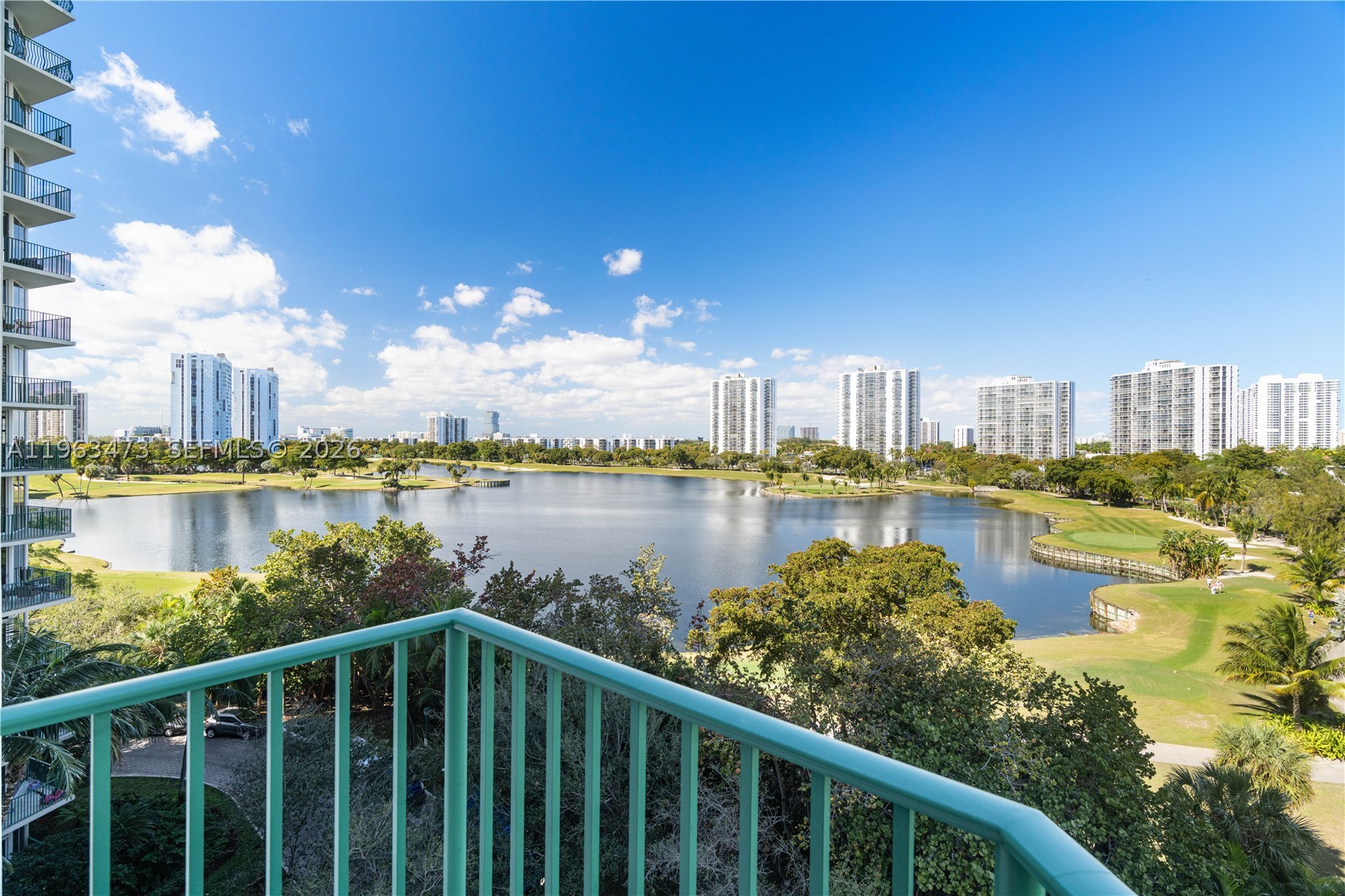 Aventura photo 5