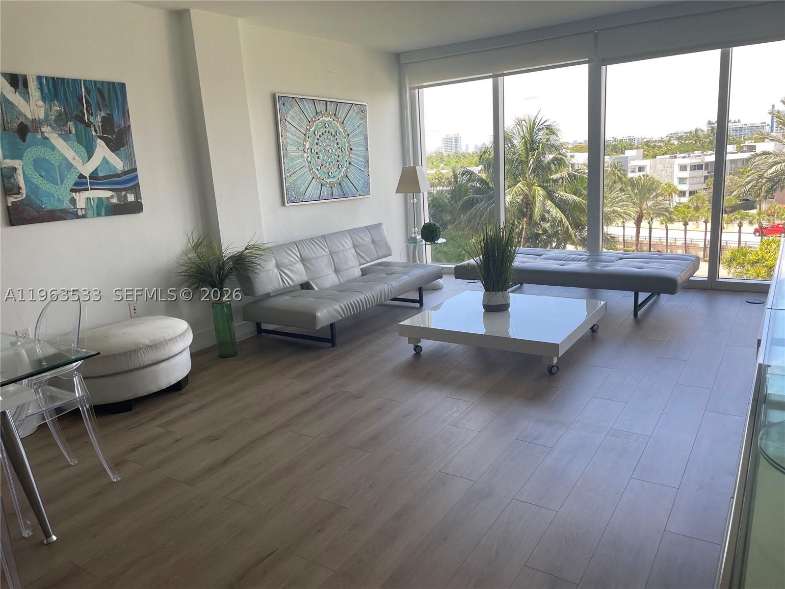 Bal Harbour photo 4