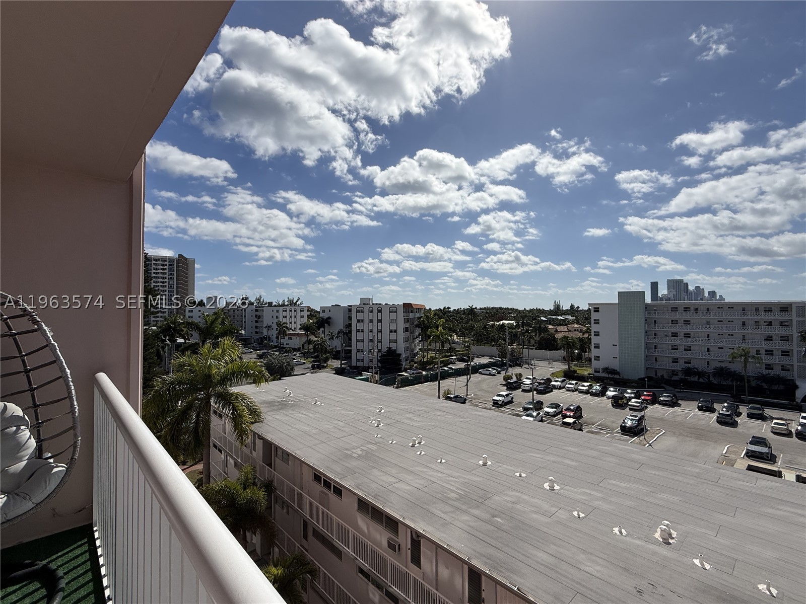 Hallandale Beach photo 4