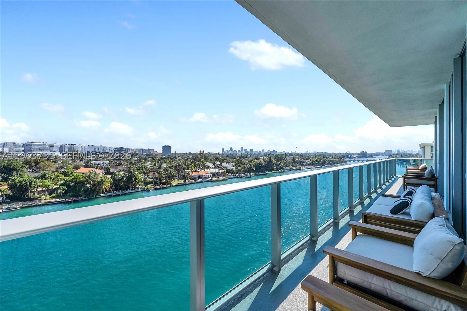 Bay Harbor Islands photo 1