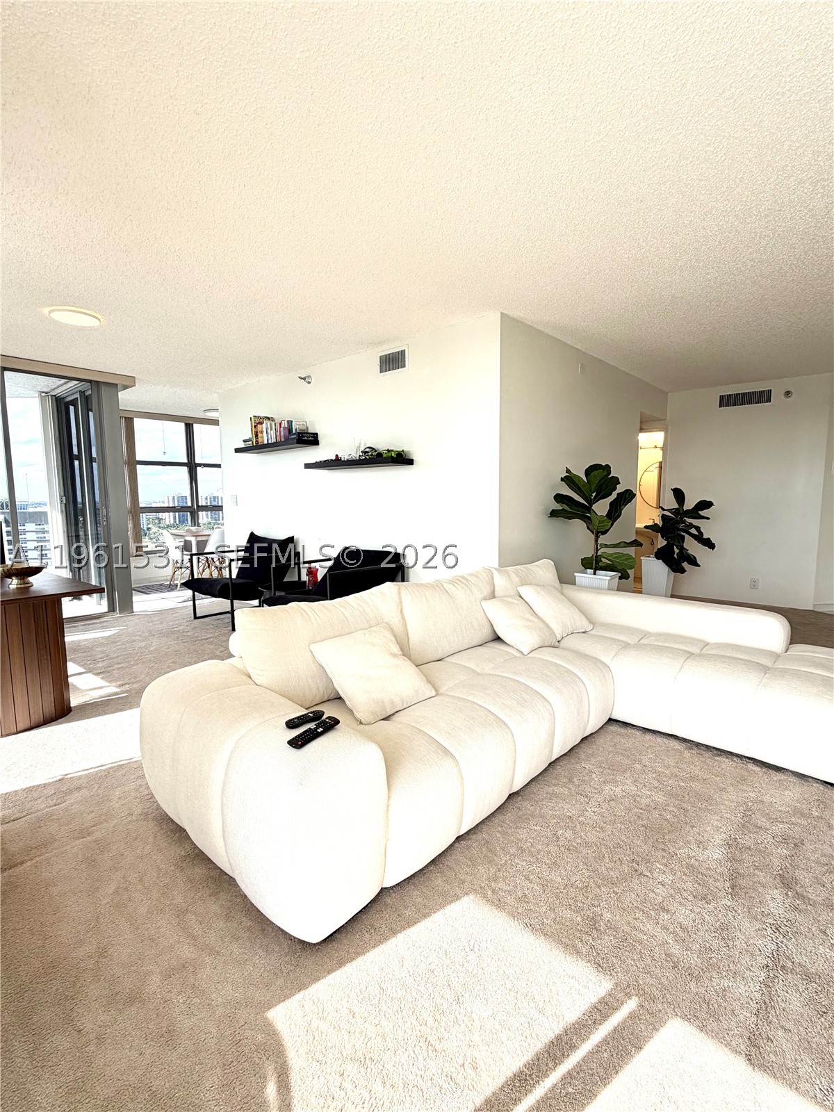 Aventura photo 2