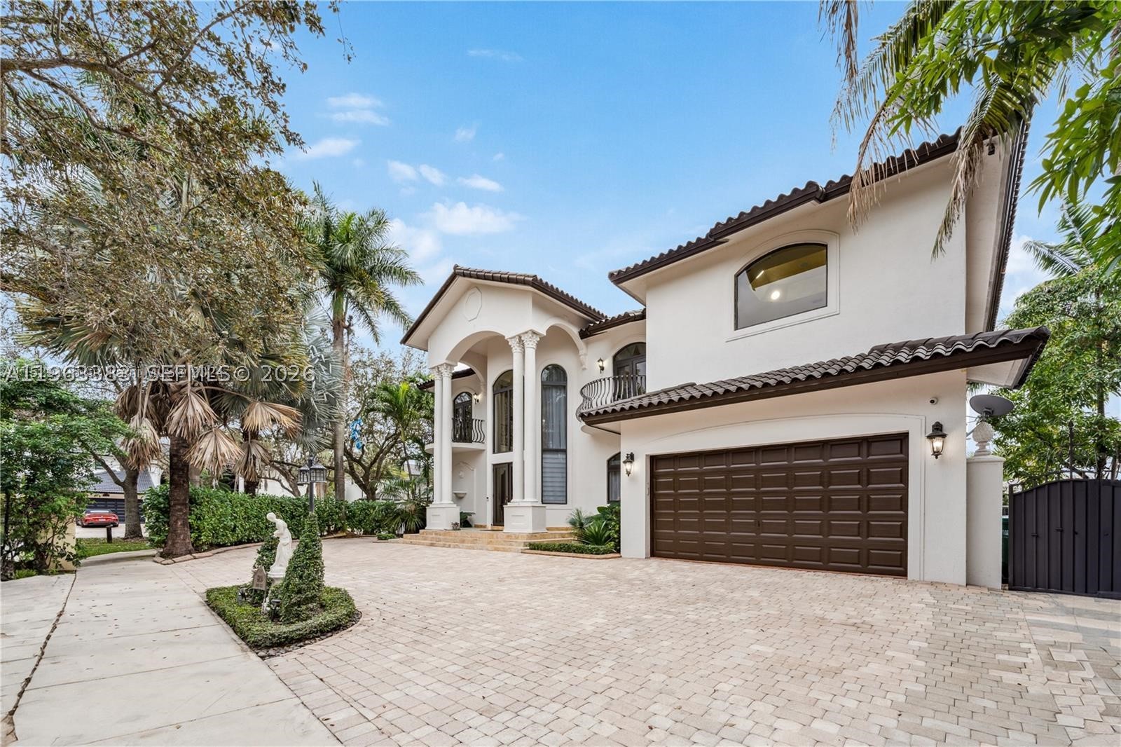 Miami Lakes photo 4