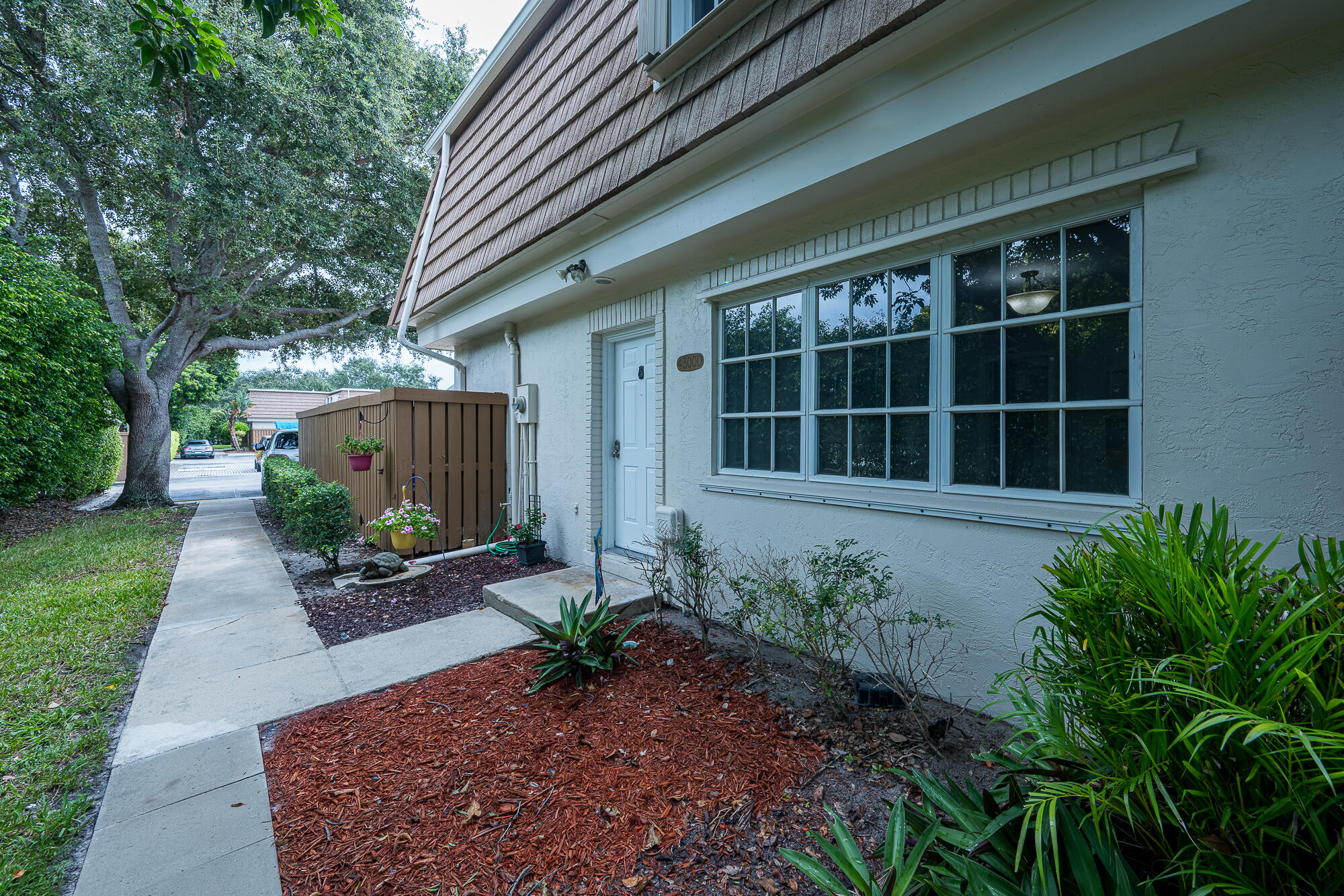 Palm Beach Gardens photo 1