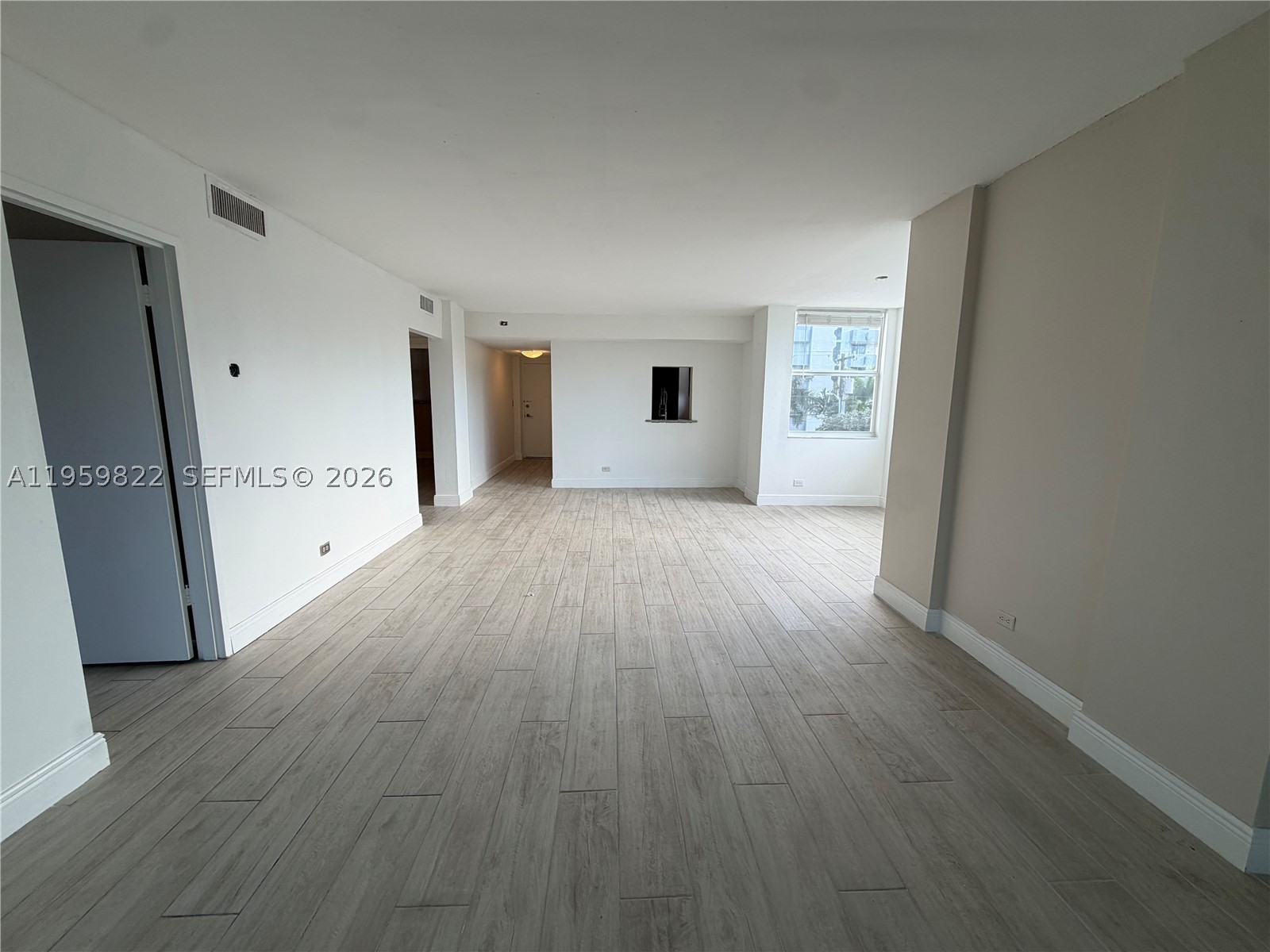 North Miami Beach photo 1
