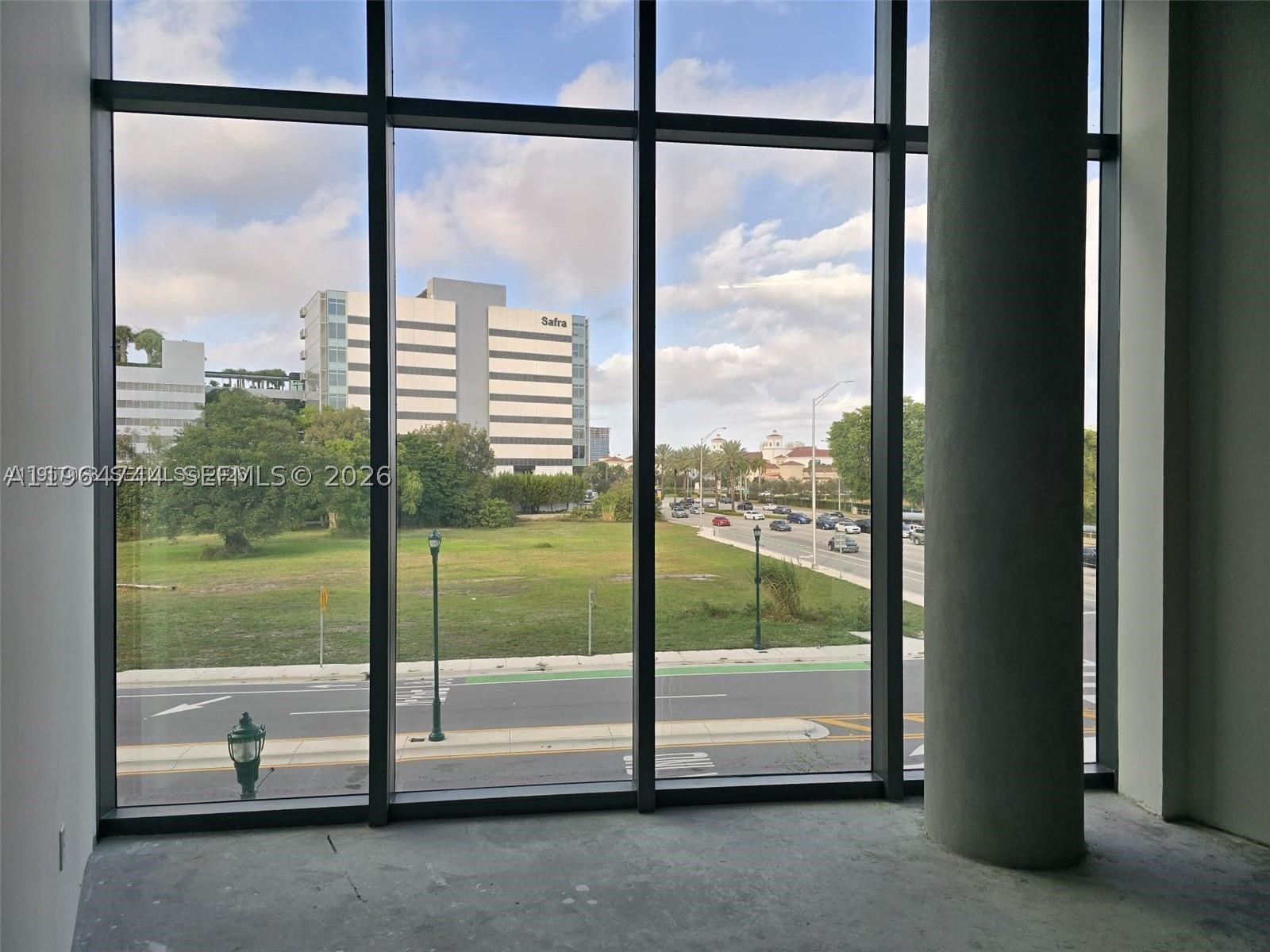 Aventura photo 3