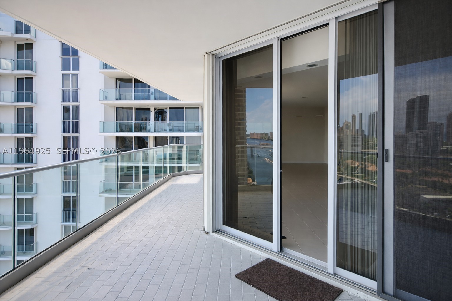 Aventura photo 5