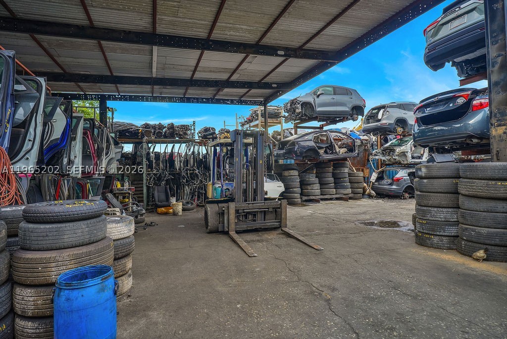 Hialeah photo 3