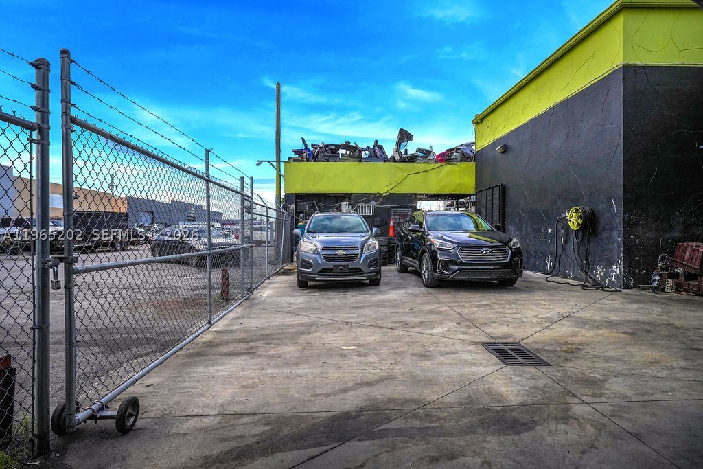 Hialeah photo 4