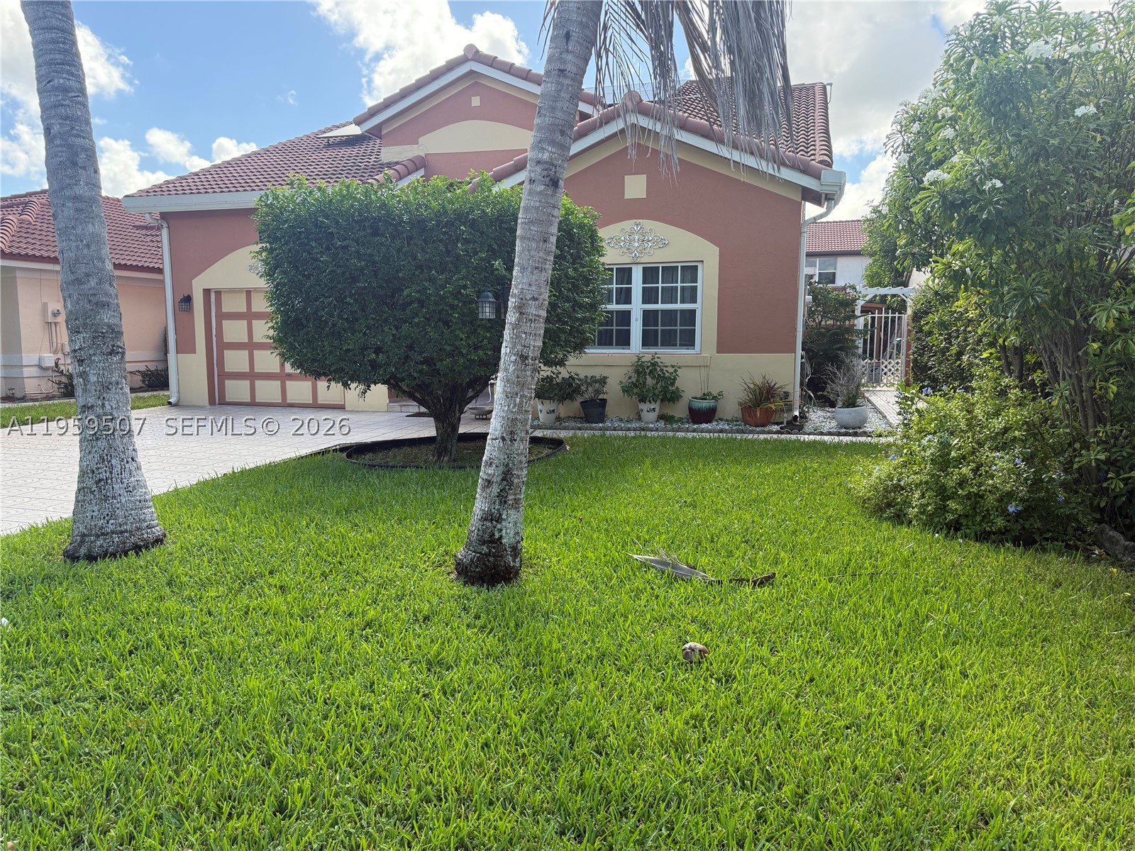 Miami Gardens photo 2